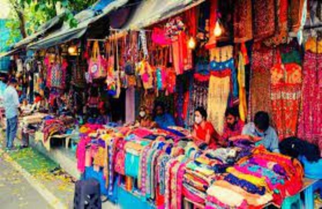 Visit Jodhpur Shopping Tour with Carpet and Textile Workshops in Jodhpur