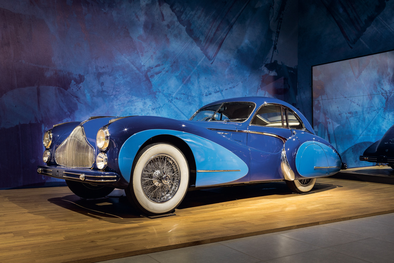 Amsterdam: Delft and The Hague Day Trip -Car Museum *