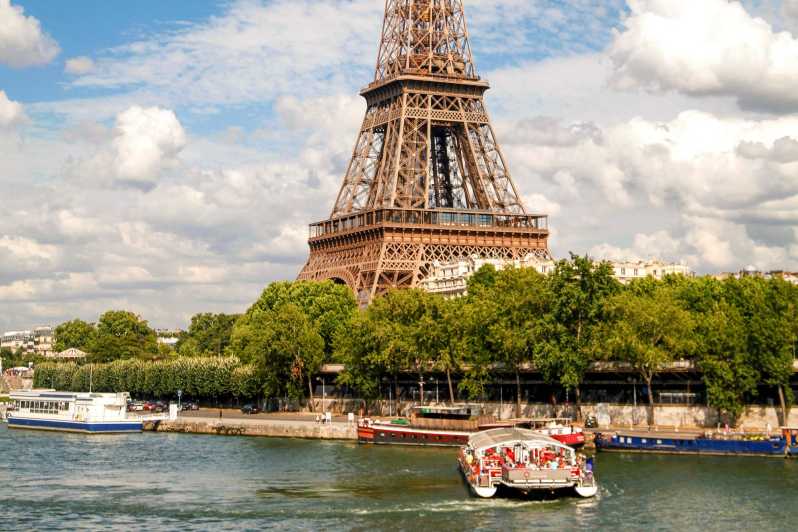 Paris: Acesso Prioritário Torre Eiffel e Cruzeiro no Sena