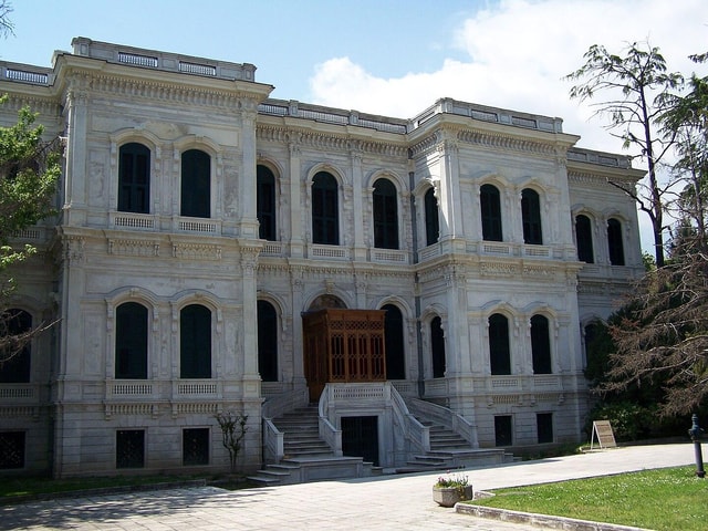 Yildiz Palace Skip the Ticket Line Entry & Audio Guide