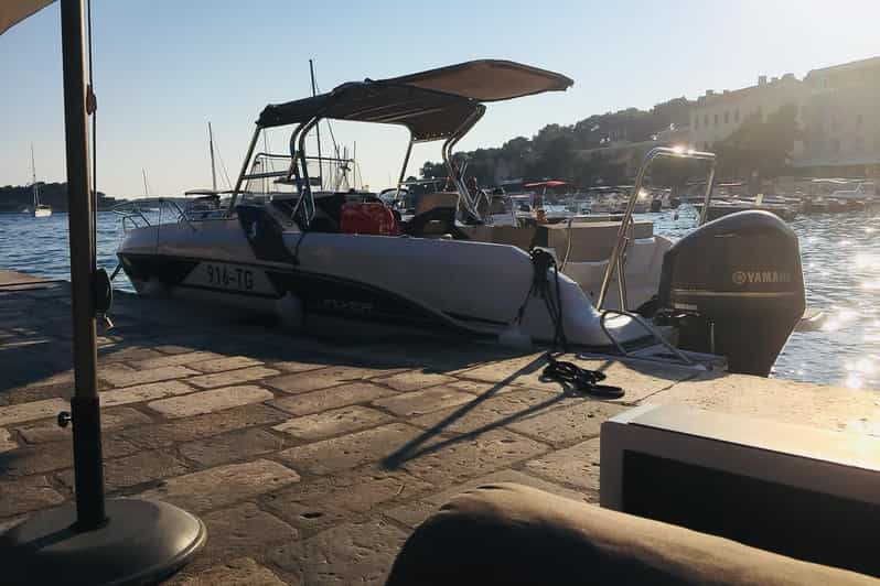 split-airport-to-hvar-town-speedboat-transfer-getyourguide