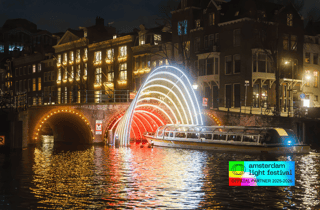 Amsterdam: Bootsfahrt zum Lichterfest in einem beheizten Boot