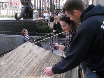 Tombstone: 2-Stunden Kleine Gruppe Scavenger Hunt Spiel Tombstone: 2-Stunden Kleine Gruppe Scavenger Hunt Spiel