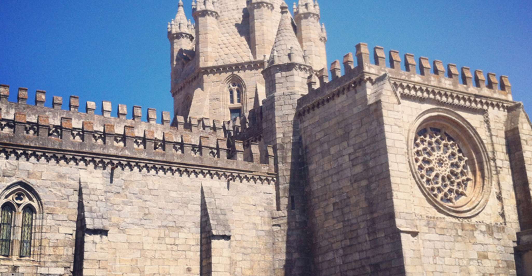 Évora and Megaliths Full-Day Tour from Lisbon - Housity