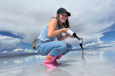 Uyuni Salt Flat Excursion: 2 days, Reflections, Tomave, Spanish Guide Uyuni Salt Flat Excursion: 2 Days, Reflections, Tomave, Spanish Guide