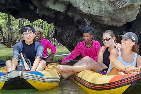 Phuket: James-Bond-Insel mit dem großen Boot und Meereshöhlen-KanufahrenPhuket: James Bond Island mit dem großen Boot und Kanufahren in der Meereshöhle