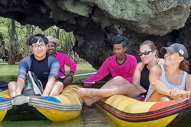 Phuket : L'île de James Bond en grand bateau avec canoë-kayak dans les grottes marines