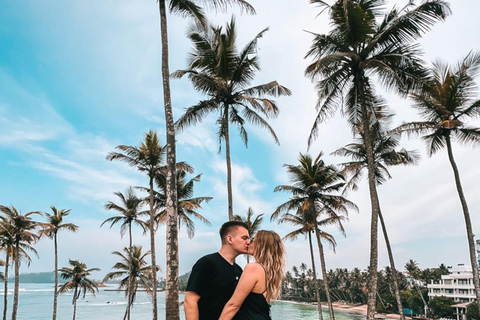 Coastal Crown: Galle to Mirissa Coconut Tree Hill Tour