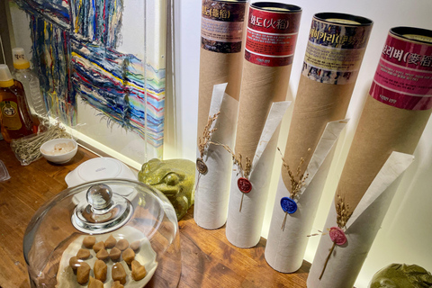 Seoul: Korean Heirloom Rice Cooking Class with Korean Liquor