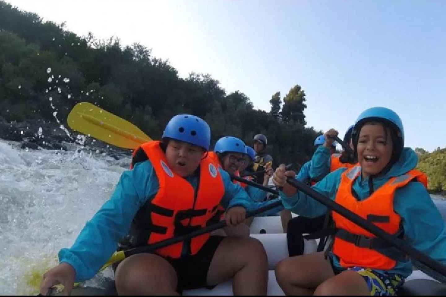 RADICAL ADVENTURE IN MELGAÇO: RAFTING ON THE MINHO RIVER