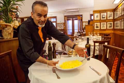 Roma: pranzo da star al ristorante Alfredo alla Scrofa