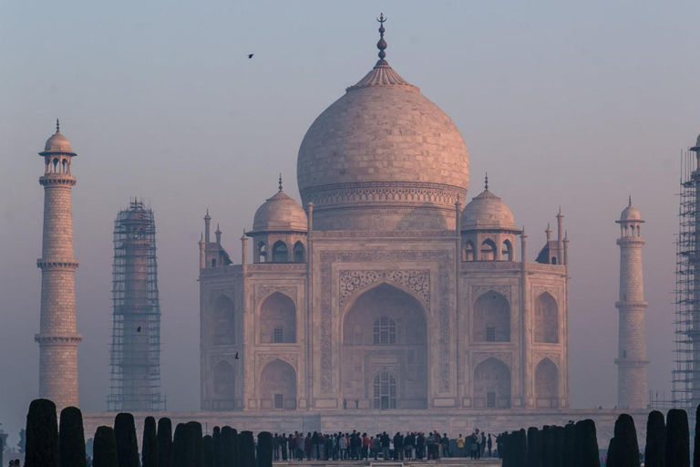 Agra: Excursão particular sem filas ao Taj Mahal e ao Forte de AgraVisita guiada ao Taj Mahal e ao Forte de Agra (entradas incluídas)
