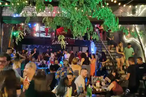 Lapa - Night life of Rio de Janeiro