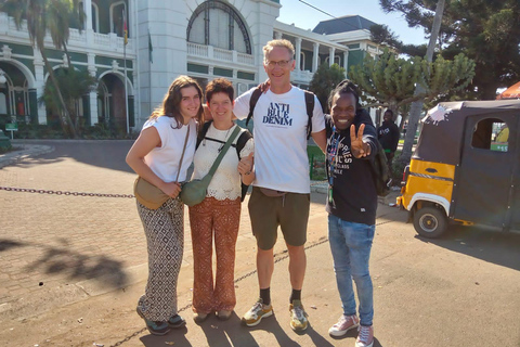 downtown walking tour Maputo walking tours