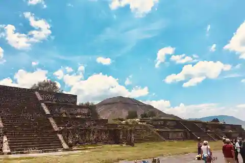 CDMX: Afternoon guided tour of Teotihuacán