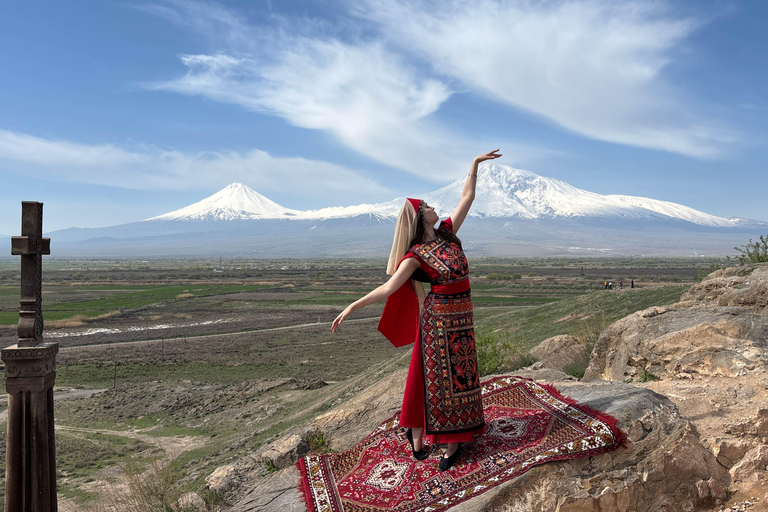 Private tour: Khor Virap & Armenian Costume Photoshoot Private tour without guide
