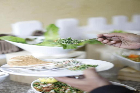 Wadi Rum: 6-Hour Jeep Tour with Bubble Tent Stay and 2 Meals