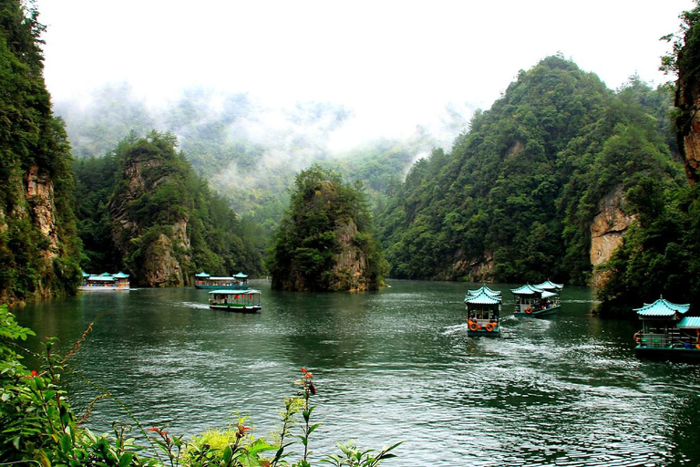 Zhangjiajie: tour di 3 giorni con funivia, ascensore di vetro e skywalkHotel a Wulingyuan