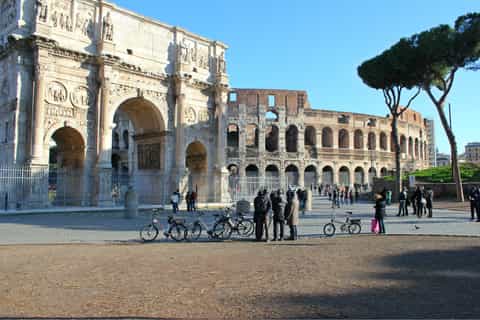 Electric Bicycle Rental: Explore Rome at Ease
