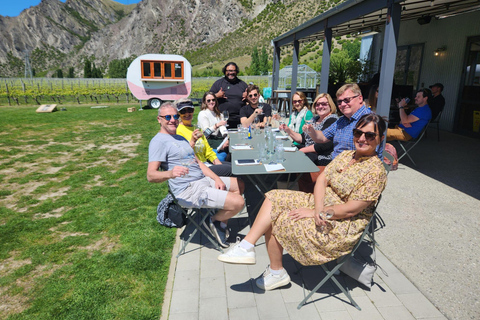 Bus à cheval sur le vin de Queenstown et de la vallée de GibbstonBus Queenstown & Gibbston Valley Wine Hopper