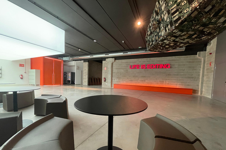 New Art Centre: rondleiding