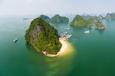 Hanoi: Luxe Ha Long Cruise per Super Yacht met Transfer