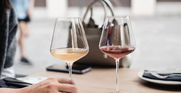 Bilbao: Guided tasting of 5 local wines and 5 pairings