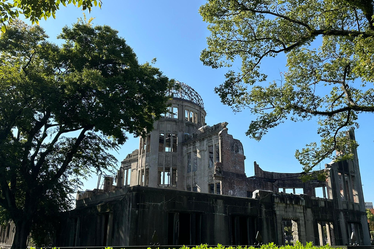 Hiroshima &amp; Miyajima UNESCO 1 dag bustourVanaf JR Hiroshima Station (zonder lunch)