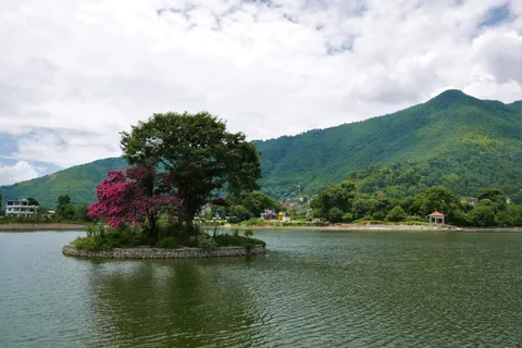 Tour di un giorno a Kathmandu: Dakshinkali, Kirtipur e lago Taudaha