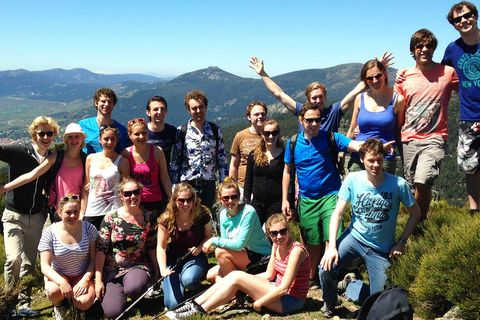 Madrid: Excursión de un día con transporte para hacer senderismo y visitar Segovia