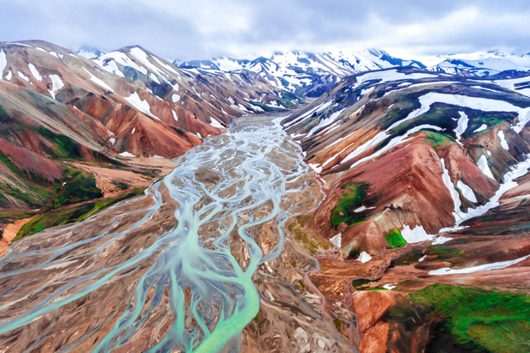 Reykjavik: Landmannalaugar 4x4 Minibus & Hot Spring Tour