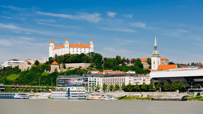 vienna to bratislava tour by bus and boat