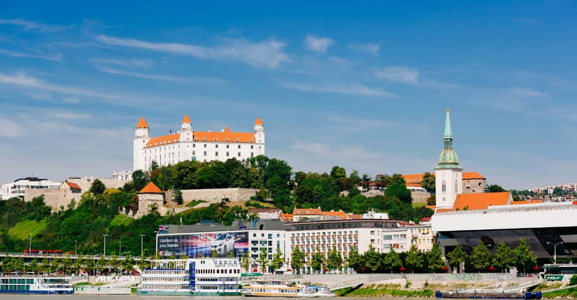 tour a bratislava desde viena