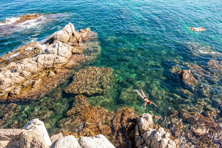 De Barcelona: Excursão de um dia a Girona e Costa Brava