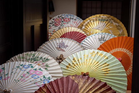 Kanazawa: Samurai and Geisha Culture Walking Tour with Lunch