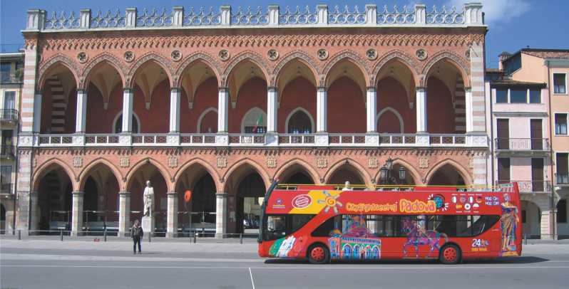 Padova: biglietto da 24 ore per l'autobus turistico