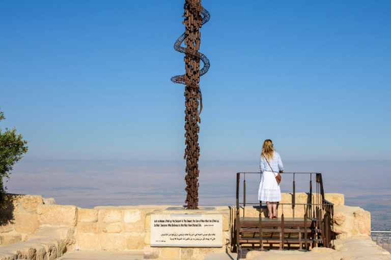 From Amman Private Madaba, Mt Nebo, Pink Lake &Dead Sea Tour All Inclusive Tour