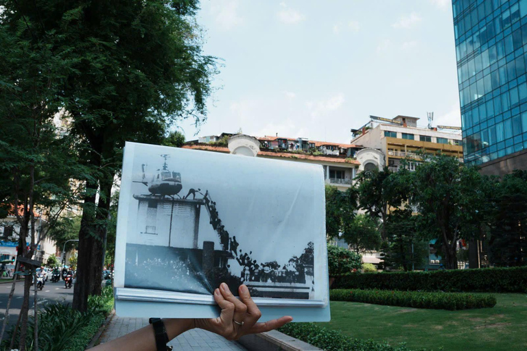 Ho Chi Minh City: Downtown Walking Tour with Local Join-group tour