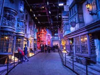 Harry Potter: Warner Bros. Studiotour mit Transfer Harry Potter: Warner Bros. Studiotour mit Transfer