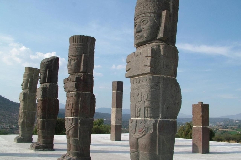 Excursión a Tula: Admira los colosales guerreros de piedra y las ruinas místicas