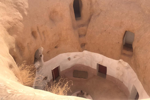 Private 2-Day Tour and Overnight in the Desert from Hammamet/Sousse