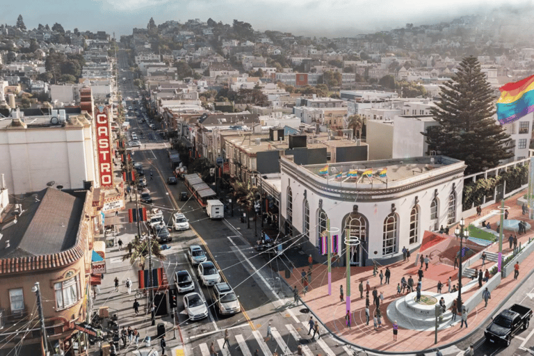 San Francisco: Mission District & Castro Walking Tour San Francisco:Mission District&Castro Walking Tour in French