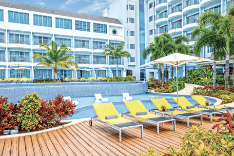St Lucia Shore Excursion: Harbor Club Day Pass -Food & Drink