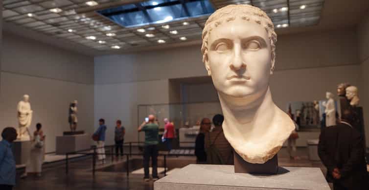 From Abu Dhabi: City Tour with Grand Mosque & Louvre Museum photo 6