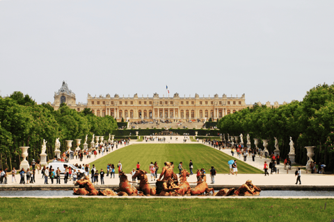 From Paris: Versailles Palace & Garden Bike Tour w/ Tickets VIP Versailles Bike & Palace Tour with Kings Quarters Access