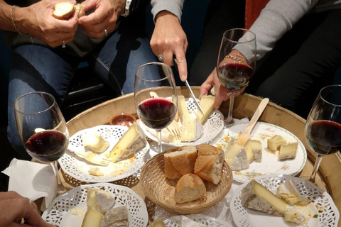 Wein- und Käseverkostung zu Hause