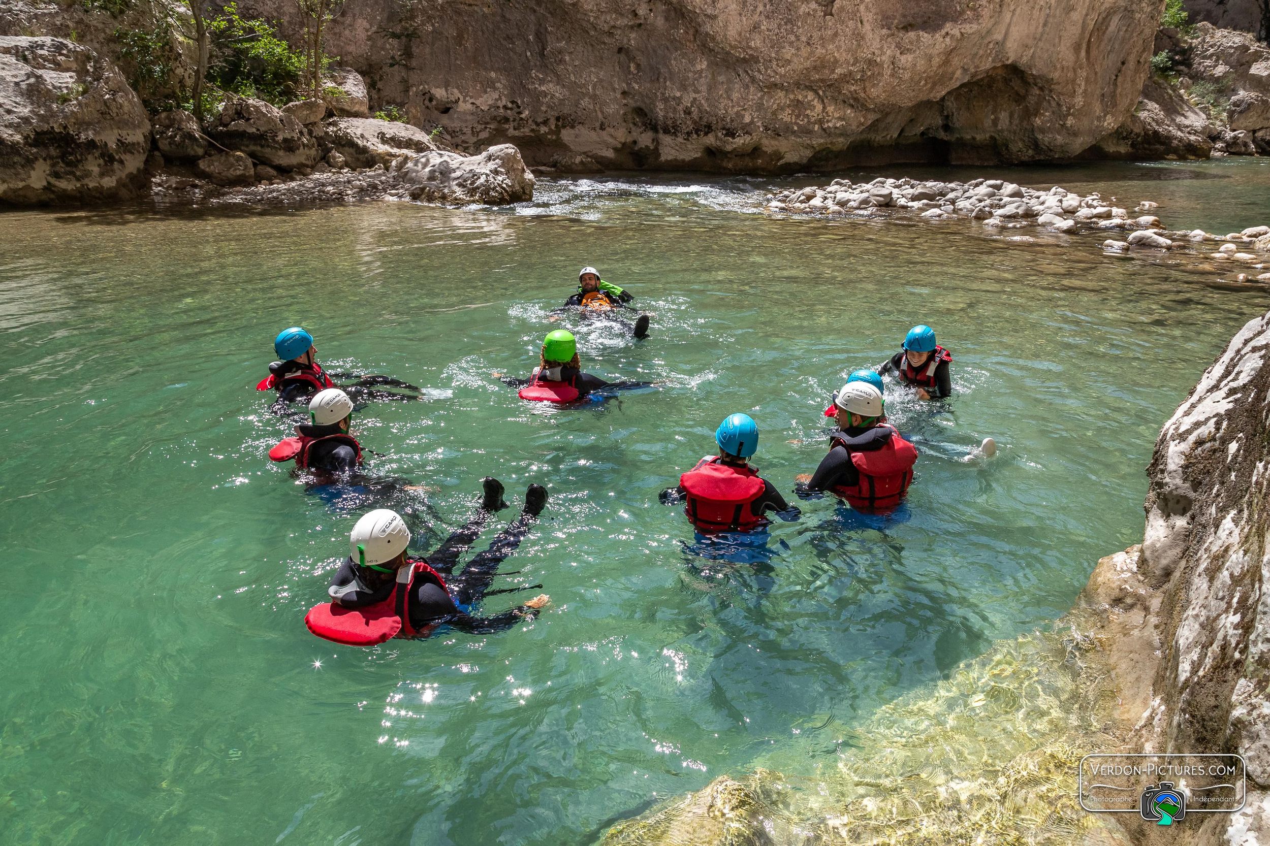 Wasserwanderung: Geführtes Abenteuer im Herzen der Verdon-Schlucht
