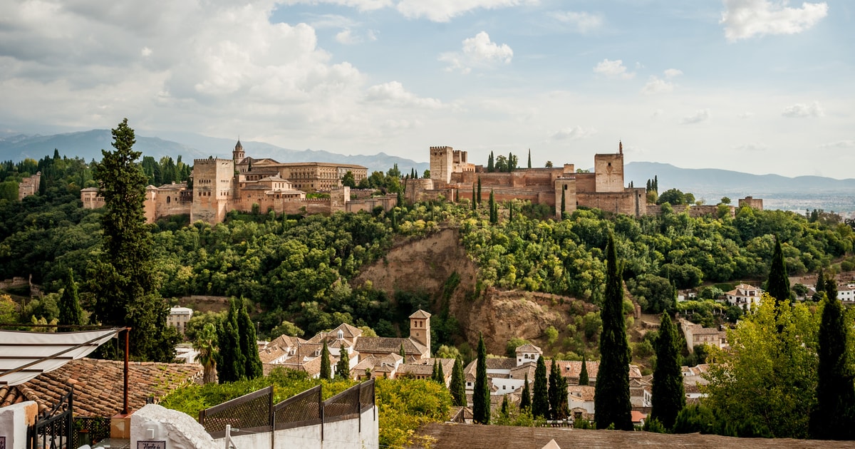 Granada EBikeTour und AlhambraVorzugsticket GetYourGuide