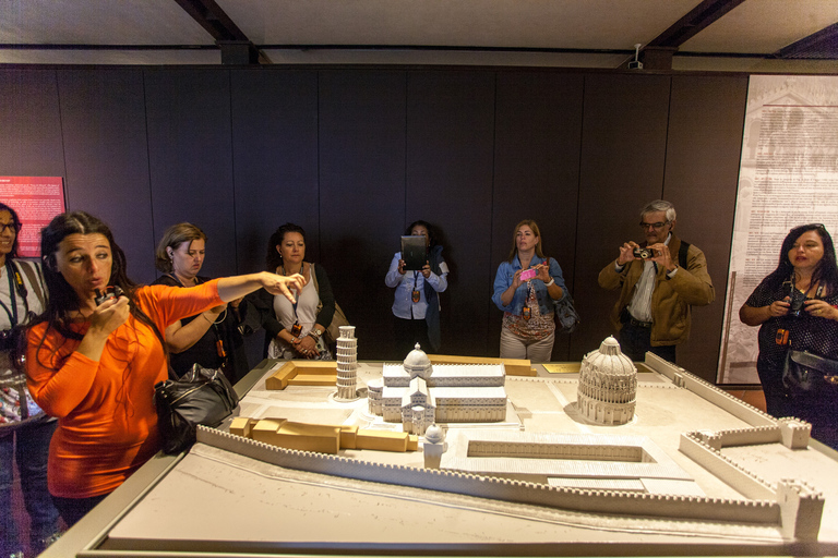 Pisa and Lucca Full-Day Tour Tour in English, Italian and Spanish