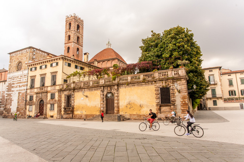 Pisa and Lucca Full-Day Tour Tour in English, Italian and Spanish